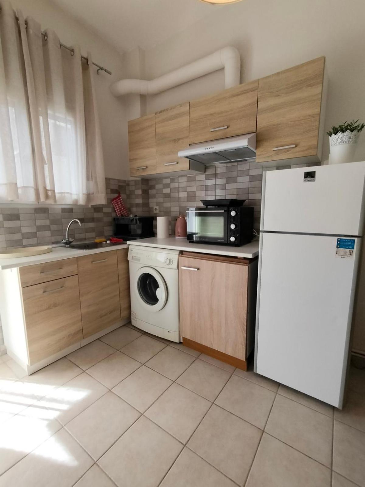 Elegant Central Apartment In Volos Eksteriør billede